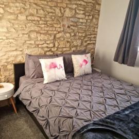 Flamingos Nest Oxford Countryside Apartment Oxford - Bicester Village - Blenheim Palace Festival - WiFi- Free Parking, hotel v Oxfordu