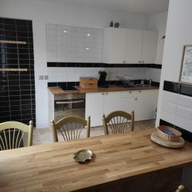 maison luxe césar aeroport tillé 2 a 7 personnes, hotel in Tillé
