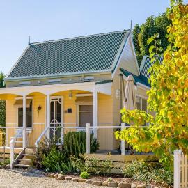 Autumn Beauty - Country Cottage 7