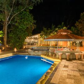 Residency Lake Resort & Spa, hotel a Mulshi