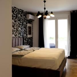 Luxurious studio apartment close to the beach and airport, hotel in Porto Rafti