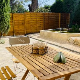 Le bastidon - Fontvieille, hotel a Fontvieille