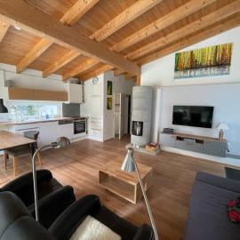 Ruhiges Chalet in Hergatz (Maria-Thann), hotel in Hergatz