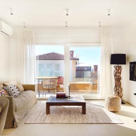 Cozy Istria - Blue Penthouse with a view of Brioni, hotel a Peroj