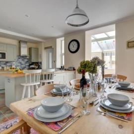 Lynton Exmoor Devon stylish comfy Edwardian house, hotel in Lynton