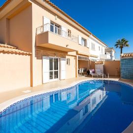 Villa Verde by IntiHolidays