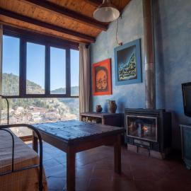 Casa Rural Los Ventanales, hotel in Alcalá del Júcar
