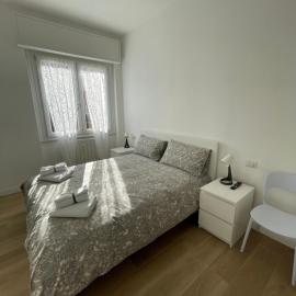 Ale E-Commerce Holiday Home II