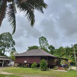Rumah Kayu Aboh, hotel in Kuala Terengganu