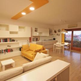 Comodo appartamento Casa Razzoli, hotel i Palau