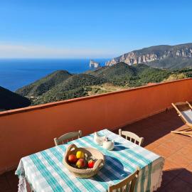 Casa con magnifica vista mare, hotel Nebidában