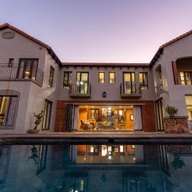 Mount High Luxury Country Estate, hotel di Lydenburg