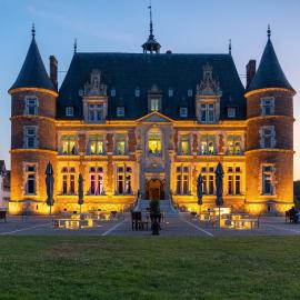 Château de Tilly, hotel i Boissey-le-Châtel