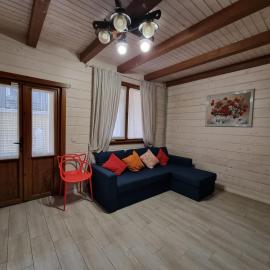 КОТТЕДЖ У МОРЯ, hotel in Chornomorsk