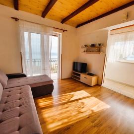 Bay Serenity apartments - Raslina, Hotel in Raslina