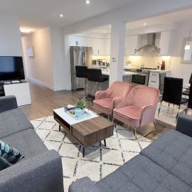 Stylish Home in Prime Location North of Toronto