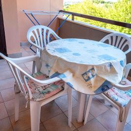S220 - Sirolo, trilocale in centro con terrazzo, hotel en Sirolo