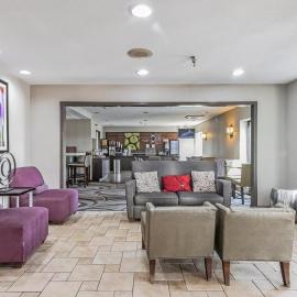La Quinta by Wyndham N Little Rock - McCain Mall，小石城的飯店
