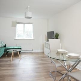 Stylish DERBY Apartment - Free Parking, NEAR City Centre