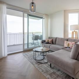 Apartment Veerse Meer with Private Marina, hotell i Arnemuiden