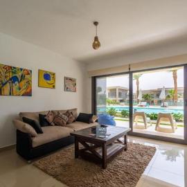 El Gouna Luxury flat on the pool, hotel in El Gouna