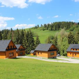 Chaty Hldočín, Uhliská, Ostražica, Zmrazov, hotel di Nižná