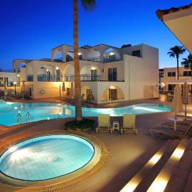Petrosana Hotel Apartments, hotell sihtkohas Ayia Napa