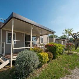 Camping Belvedere โรงแรมในลาซีเซ