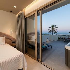 Cove Luxury Suites