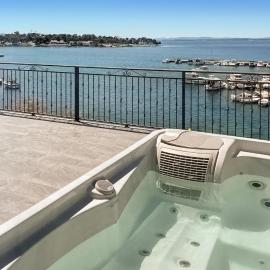 Awesome Apartment In Petrcane With Wifi