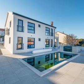 Villa Hadrian, hotel di Pridraga