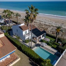 Exquisita Villa Frente al Mar, hotel in Sagunto