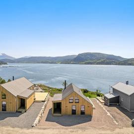 Brattøya sjøstuer, готель у місті Кристіансунн