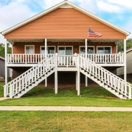 House# 50 Home Away Home (No pets), hotel din Leesburg