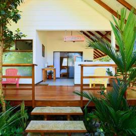 Casa Jeffrey - Beach Escape, Stunning views, Private Pool Steps to Ocean