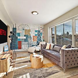 2BR Midway Getaway! l 20 min to downtown Chicago