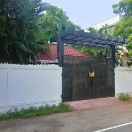 Paradise Saravana Beach Resort, khách sạn ở Kottakupam