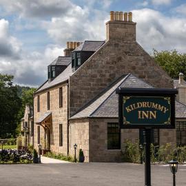 Kildrummy Inn, hotel in Kildrummy