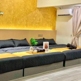 Kota Homestay-22pax with Karaoke,Arcade Game,Table Pool Walking 5min To Jonker
