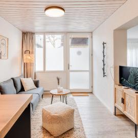 Studio Sternen - Bergluft und Seeträume, Hotel in Faulensee
