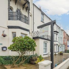 Rasa Sayang House - Self-check-in guesthouse, hotel i Oxford