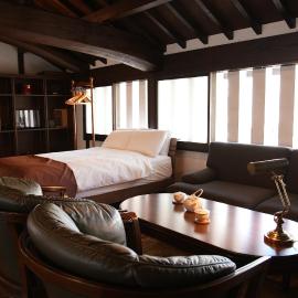 KAMIYASHIKI Private Hotel - Self Check-in Only, hotel in Osaka