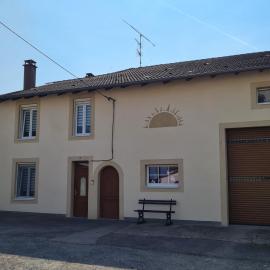 Gîte chaleureux sur une ferme en activité près de Nancy, idéal balades et proche commerces - FR-1-584-181
