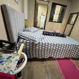 Espaço inteiro - Quarto e cozinha, hotel in Itaituba