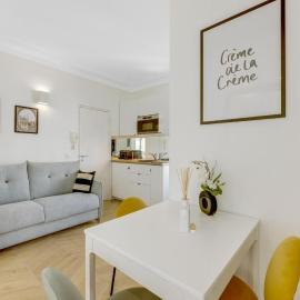 Studio Nocard luxe et cosy 2 à 4 personnes Proche de Paris, hotel in Saint-Maurice