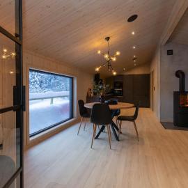 High standard cabin close to the Flå city center, хотел в Фла