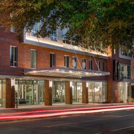 Greenville में, होटल SpringHill Suites by Marriott Greenville Downtown