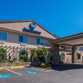 Best Western University Inn and Suites, hotel sa Forest Grove