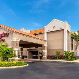Hampton Inn Commercial Boulevard-Fort Lauderdale, hotel di Tamarac