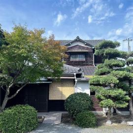 日々の宿しののめ102 宇野駅から車で5分 直島へ 最大8名様 古民家، فندق في Tamano